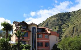 Hotel Tungurahua